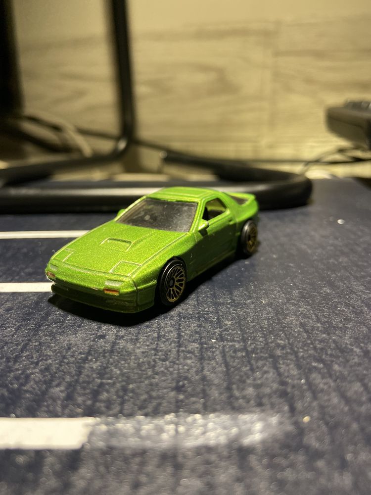 Maxda RX 7 FC3S Savanna 89’ - green - Hotwheel -loose-