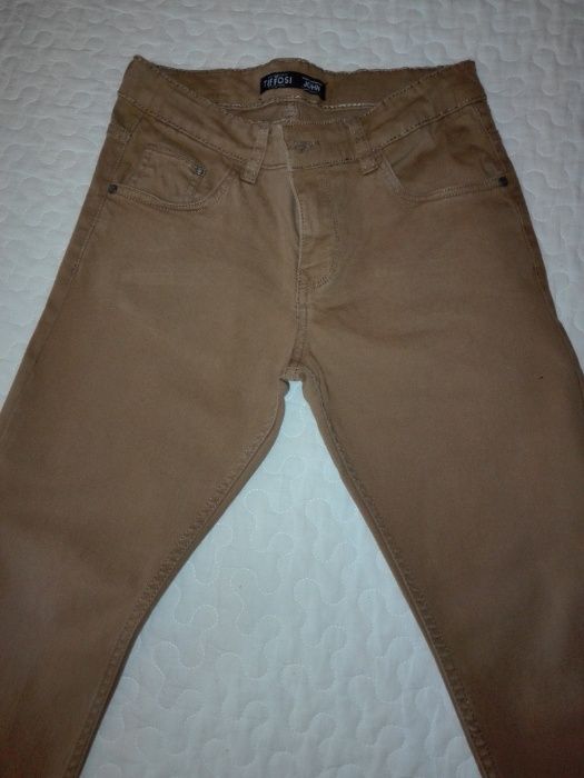 Calças sarja  11 12 anos  Bege e calça  azul