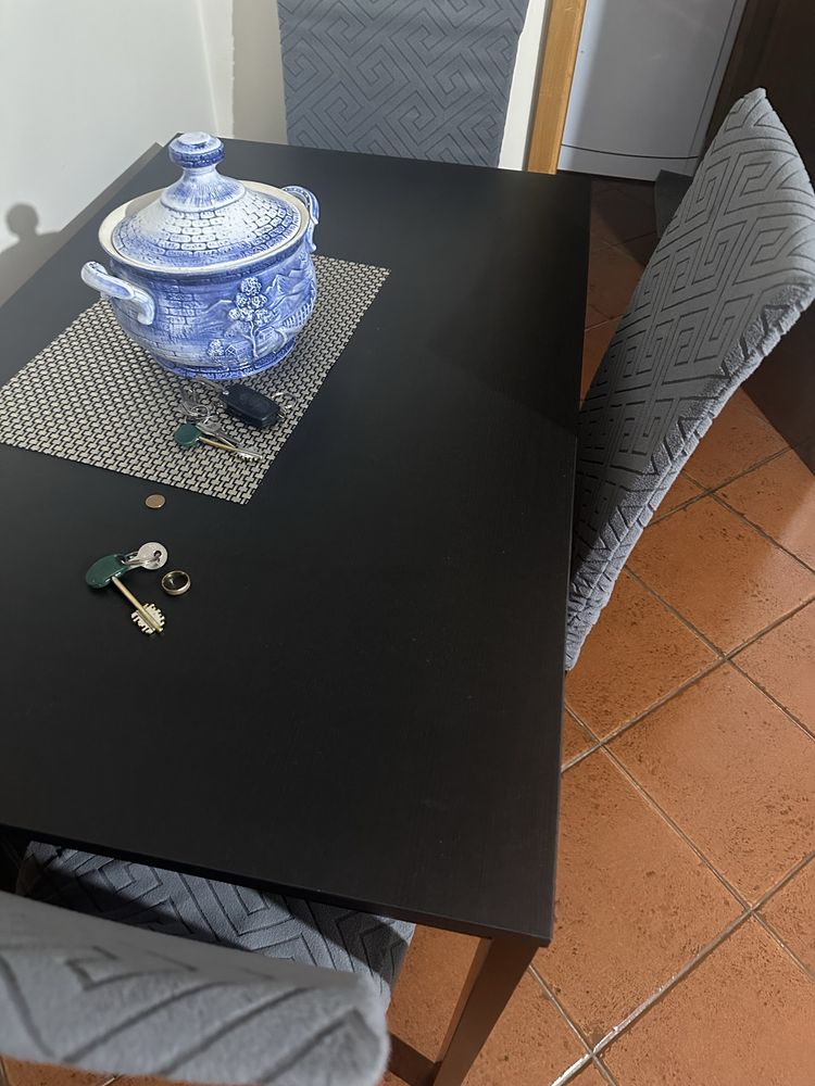 So a mesa de jantar