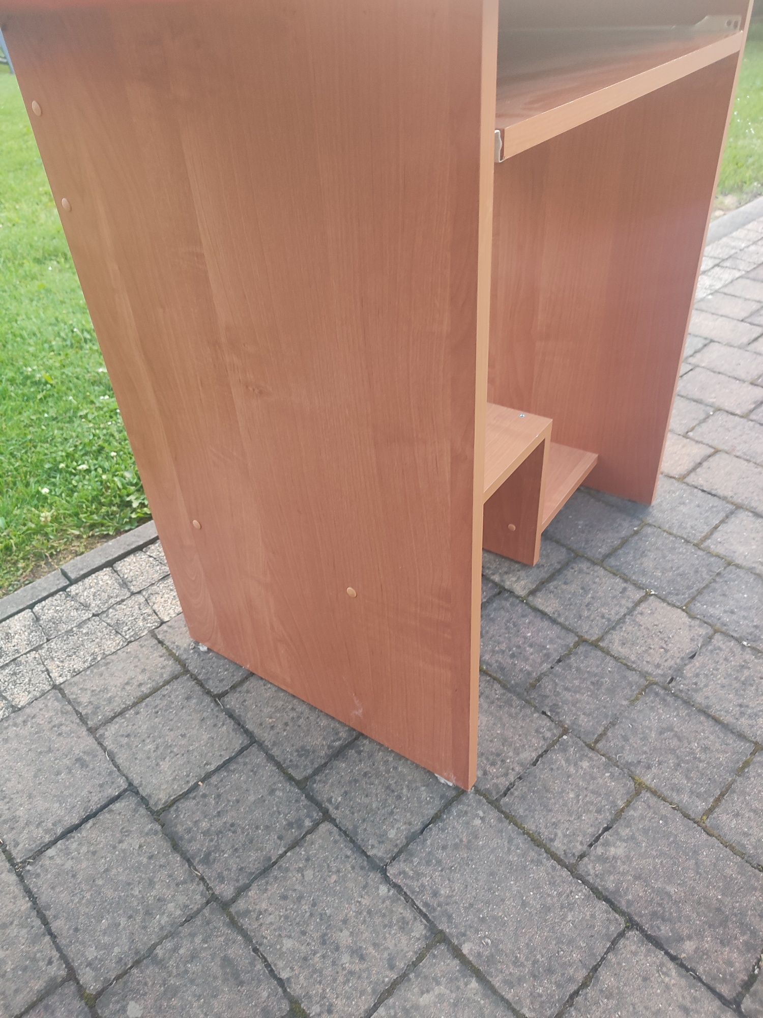 Biurko  rogowe lub pod ściane komputer klawiatura