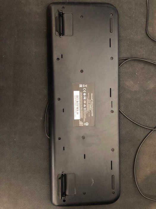 Klawiatura Microsoft Wired Keyboard 600 – USB, cicha, solidna