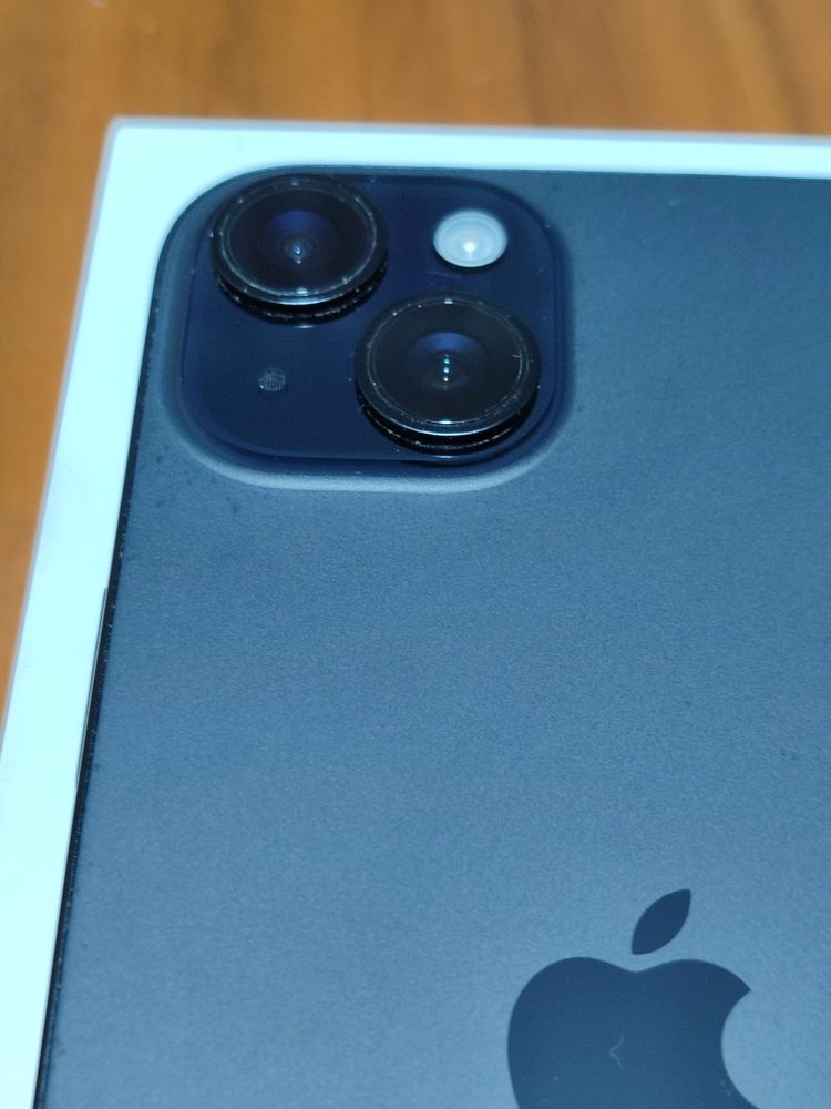 iPhone 15 plus 128gb