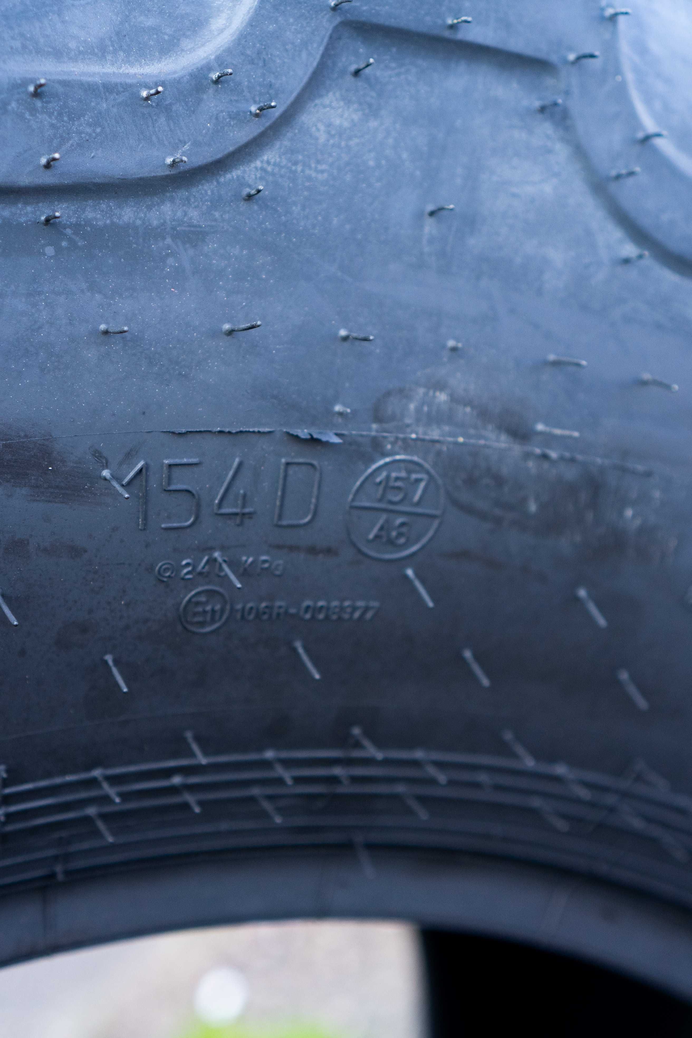 Шина 600/65R28 Galaxy Earth Pro Radial 651 (154D,TL)