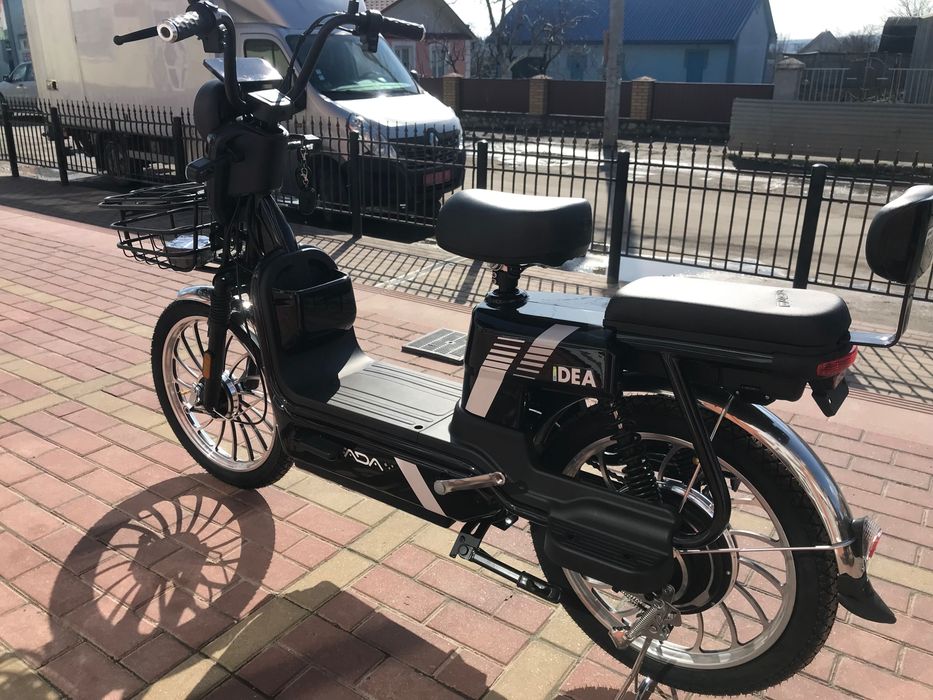 Електроскутер електровелосипед  fads