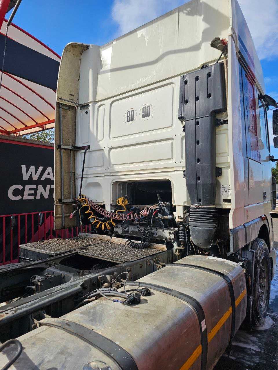 DAF 95 Super Space. стоит GPS-трекер
