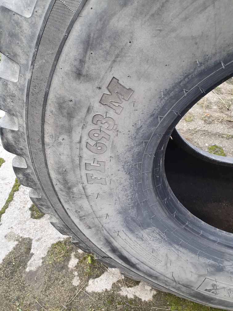 Opona 580/65r22.5 BKT FL693M