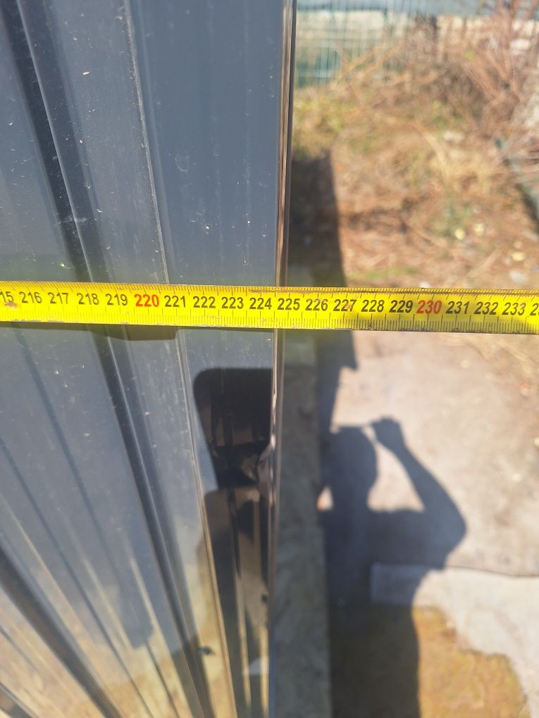 Abrigo de jardim metalico
