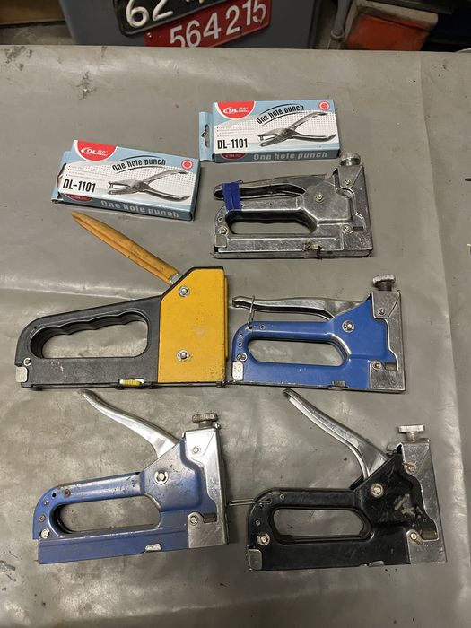 Степлер строительный под востоновление или на запчасти