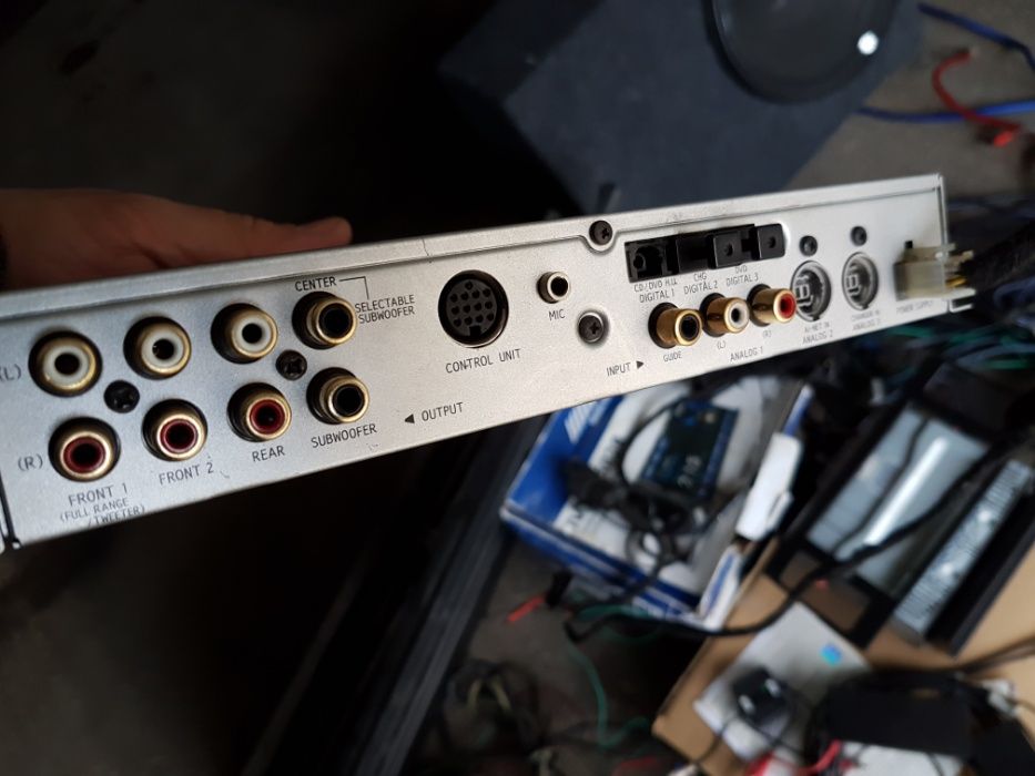 Музыкальный процессор Alpine PHA-H701