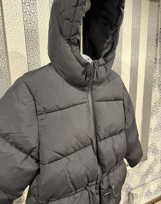 Зимова куртка HM жіноча