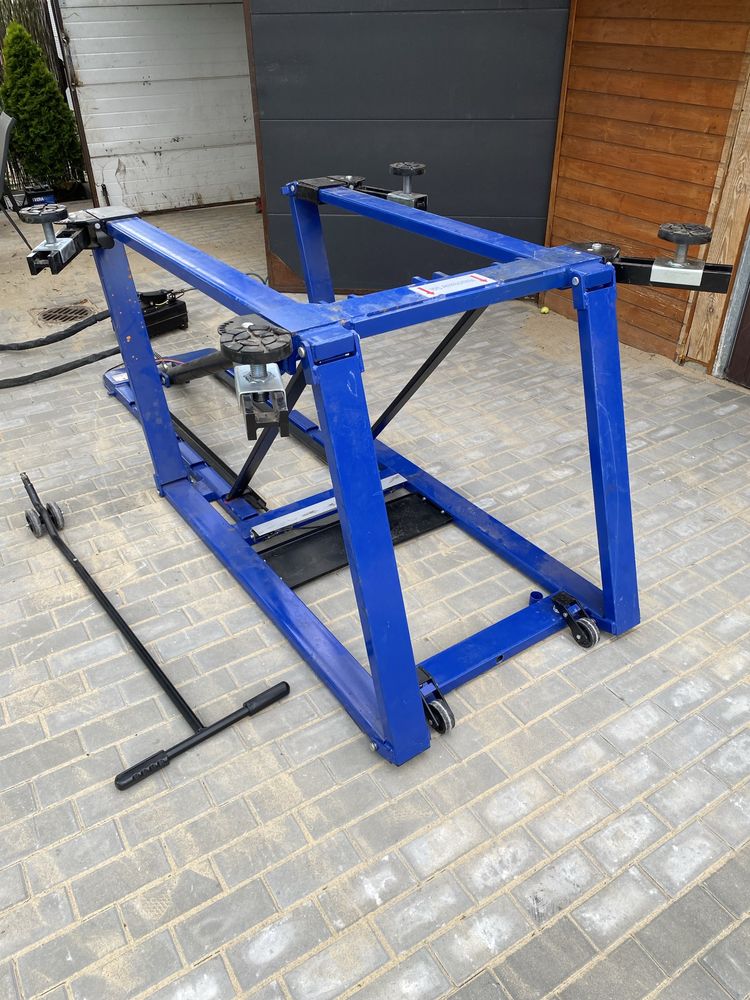Podnosnik warsztatowy hydrauliczny 2.5T