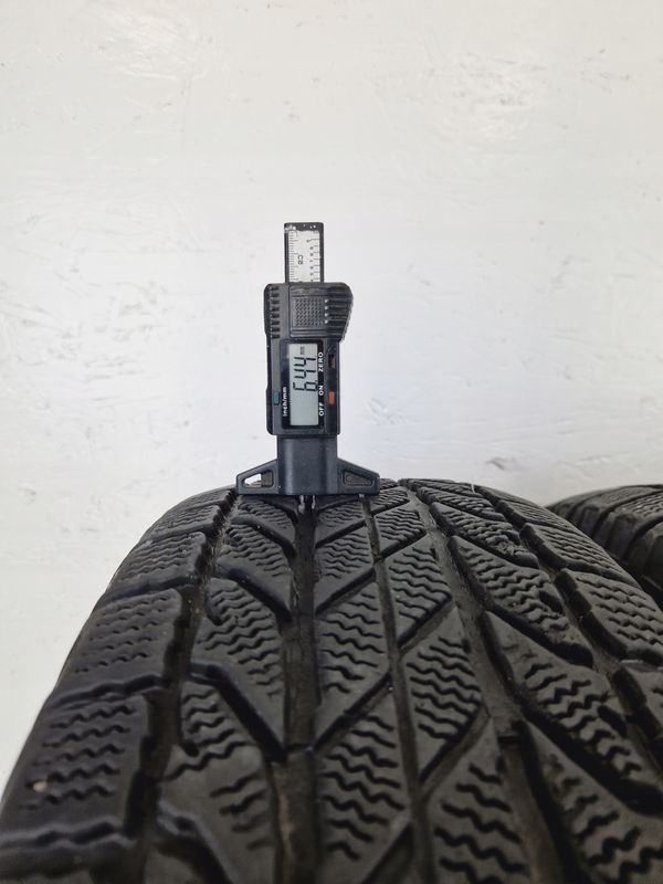 Opony BFGoodrich Winter Slalom Ksi 215/70r16/100s