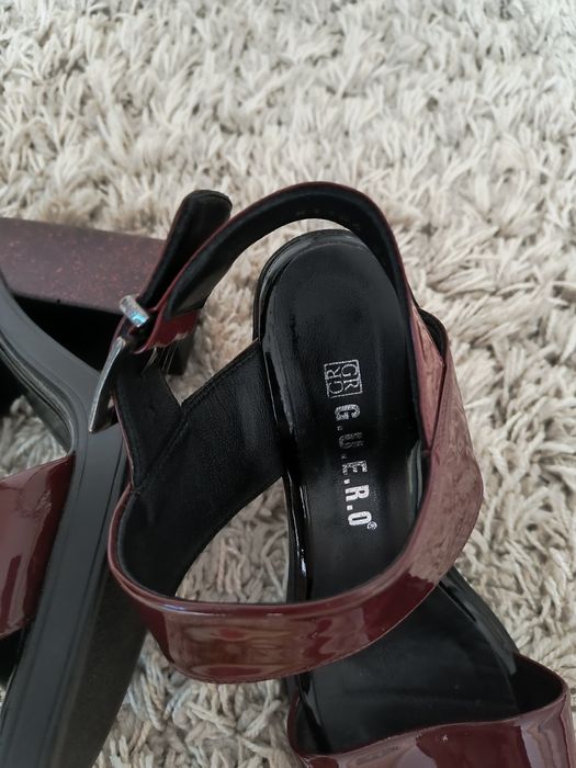 Босоніжки Guero 38 розмір