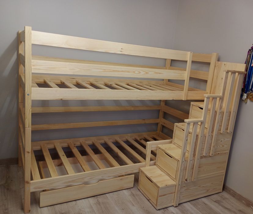 Łóżko drewniane dziecięce - piętrowe, klasyczne, domki.