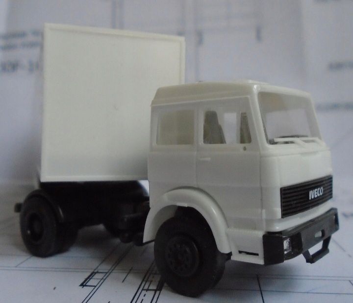 Herpa 1:87  model Iveco Turbo LUK Sport