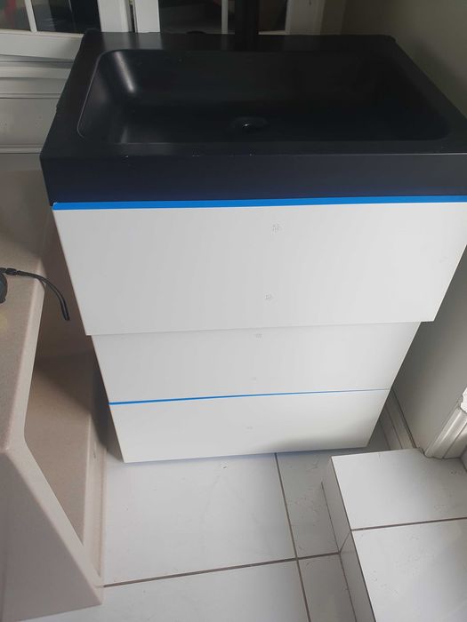 Sprzegam zlew z szafka