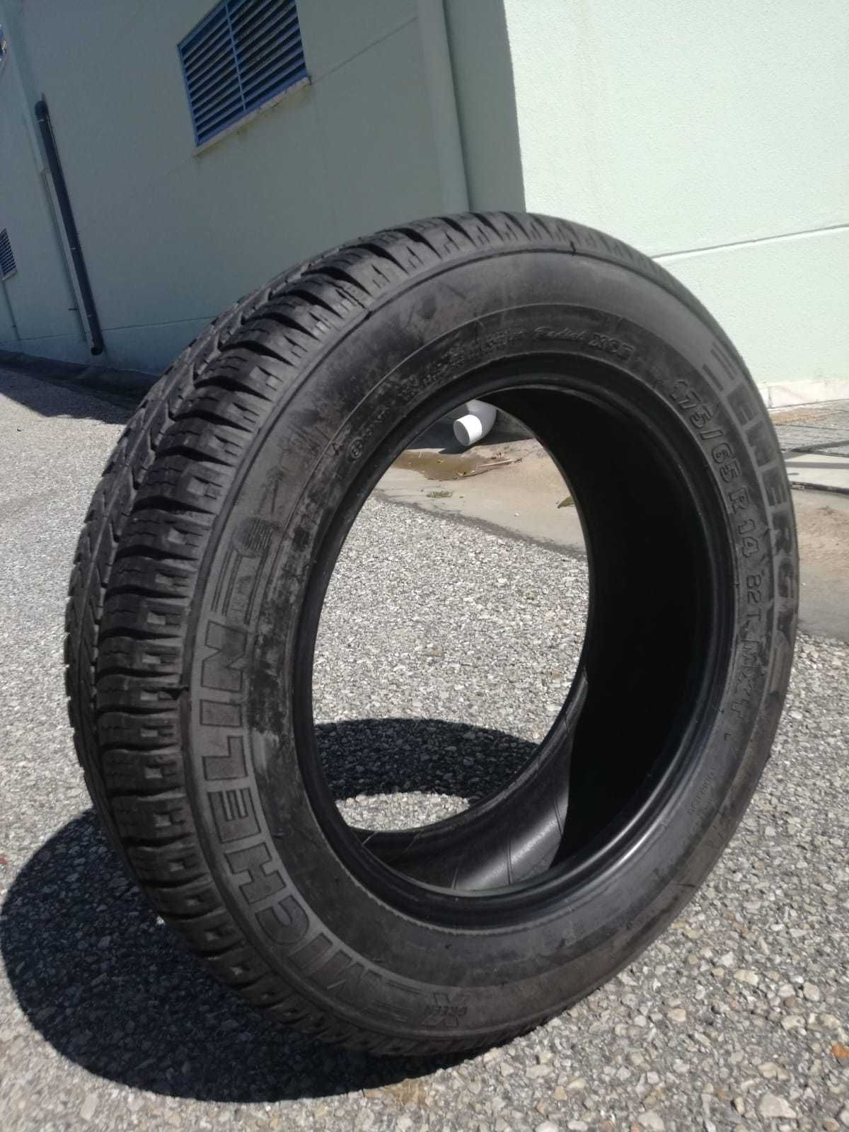 PNEU MiCHELIN 175/65 R 14 82 T para automóvel, Estado: Novo (só 7 kms)