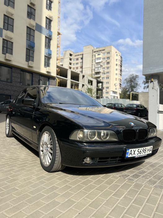 BMW 520.