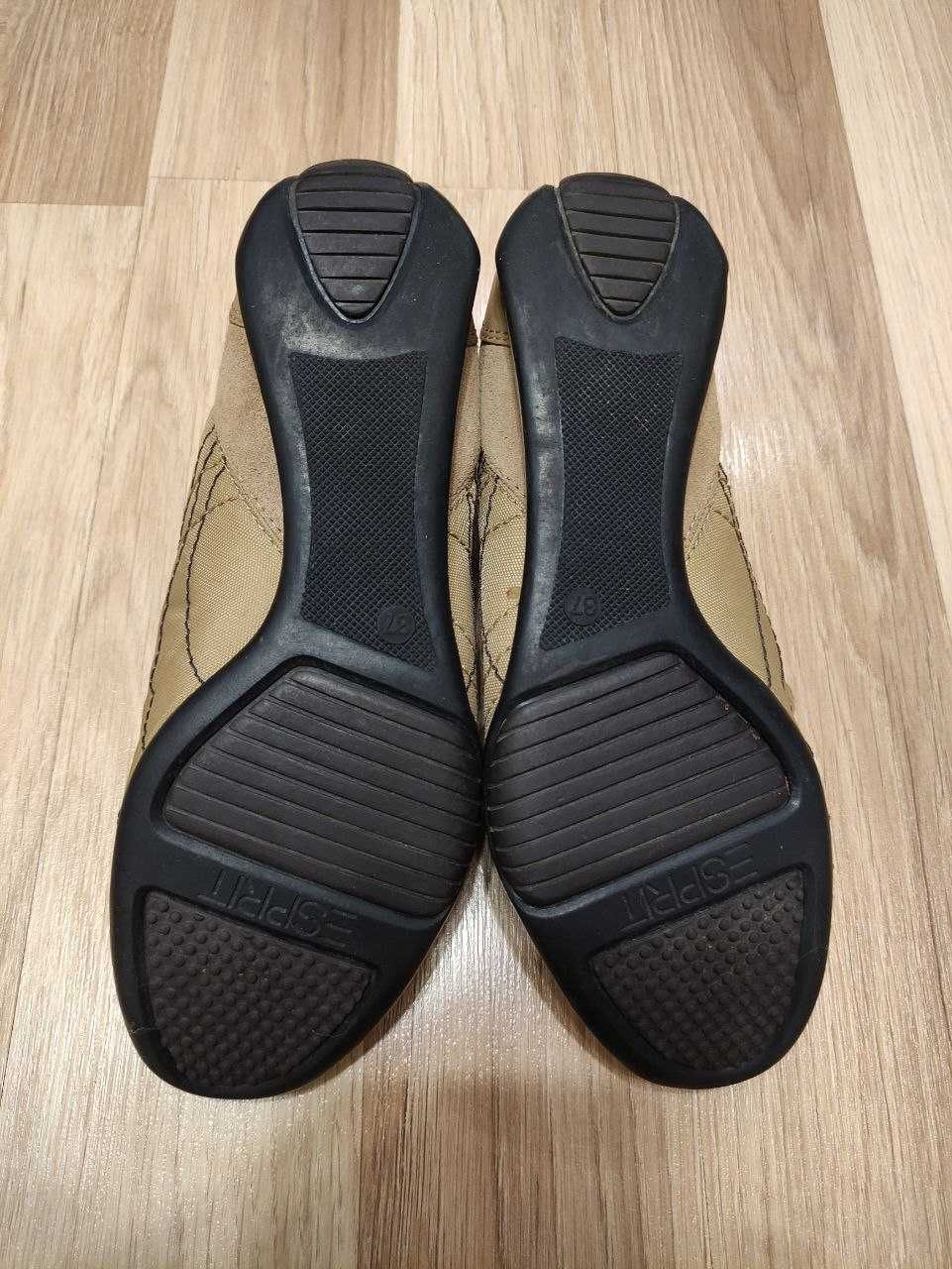 Продам женские кроссовки Esprit, новые, оригинал, размер 37