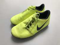 Chuteiras Botas de Futebol Nike Phantom Venom Club FG de criança 31