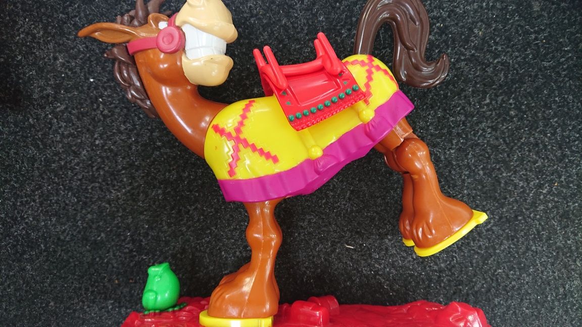 Hasbro Buckaroo Іграшка, гра інтерактивна