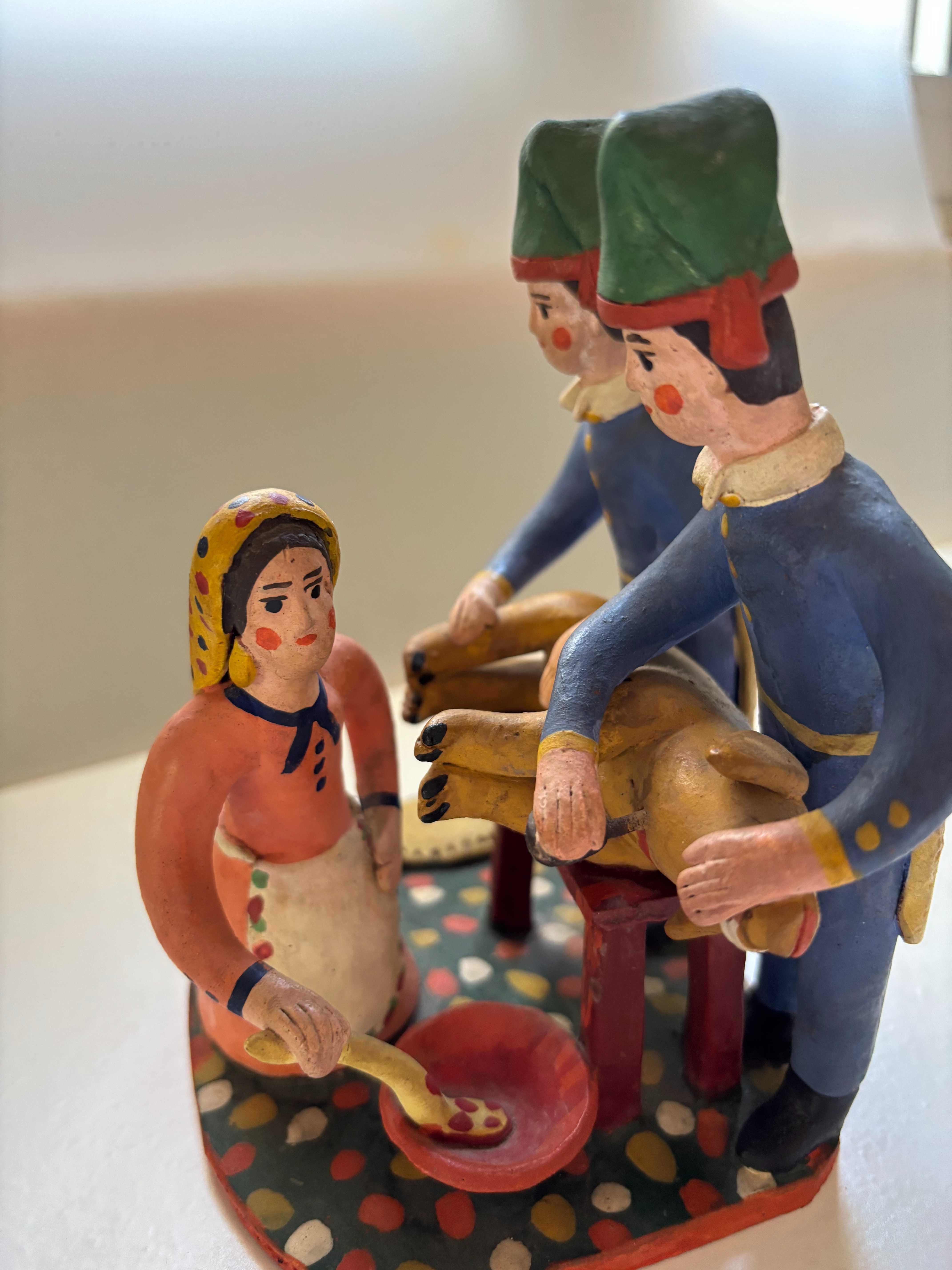 Figuras de Estremoz. Rara e antiga. Matança do porco.
