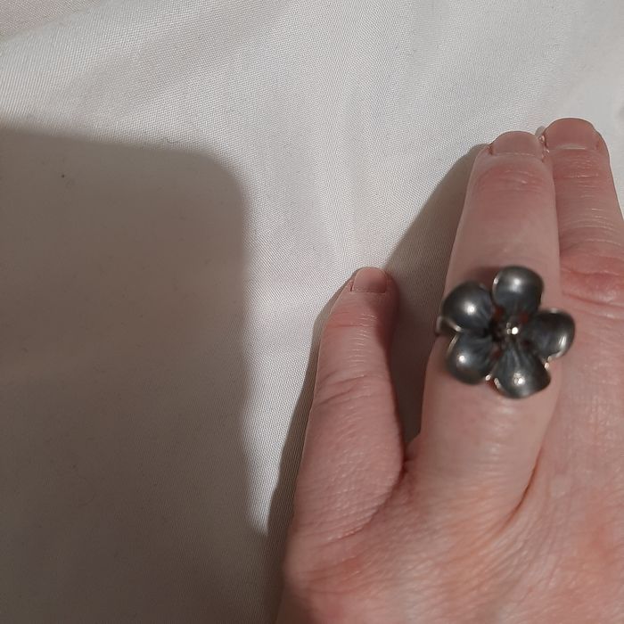 Wyprzedaż garażowa dla lubiących starocie