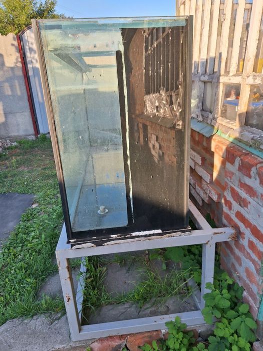 Аквариум 800л с толстыми стенками