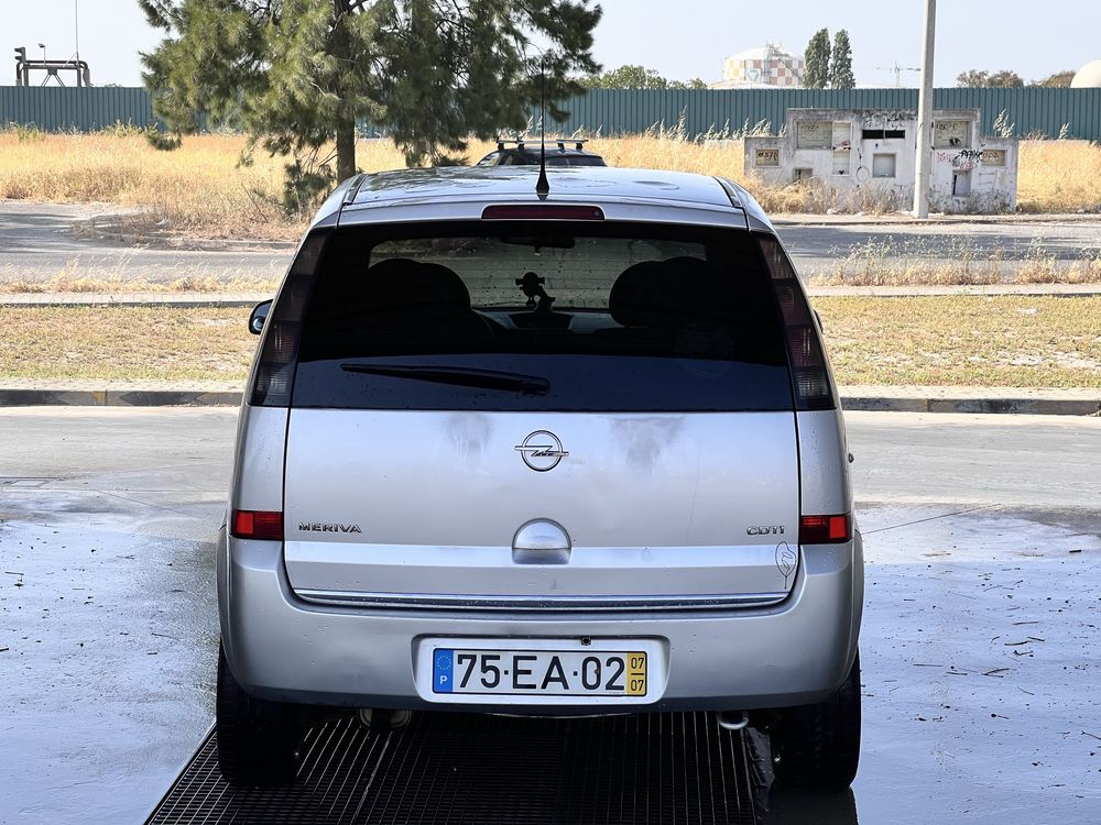Opel Meriva 1.3 CDTI 2007 – Económico e Pronto a Andar!