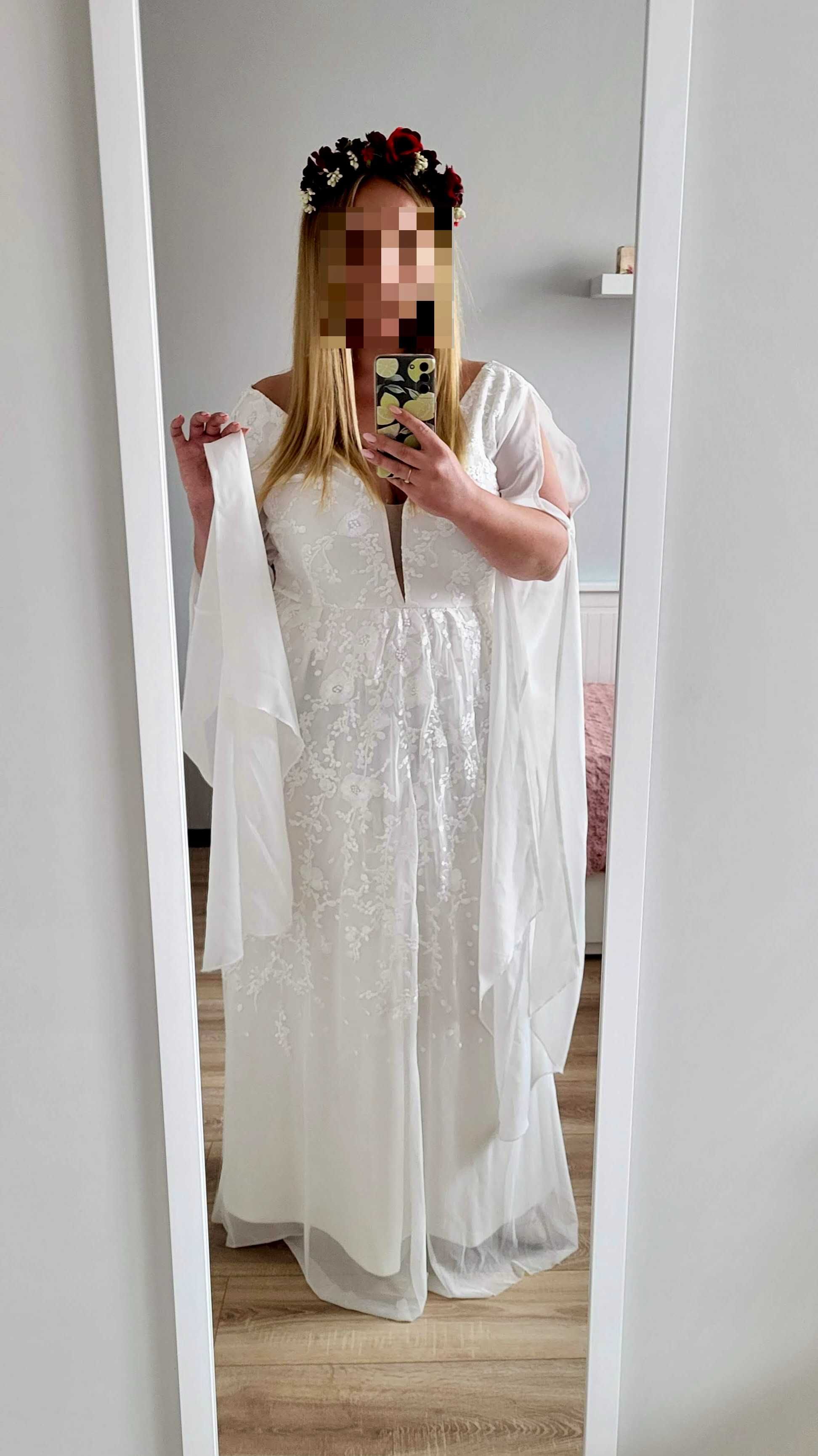 Suknia ślubna Boho Plus Size r.44