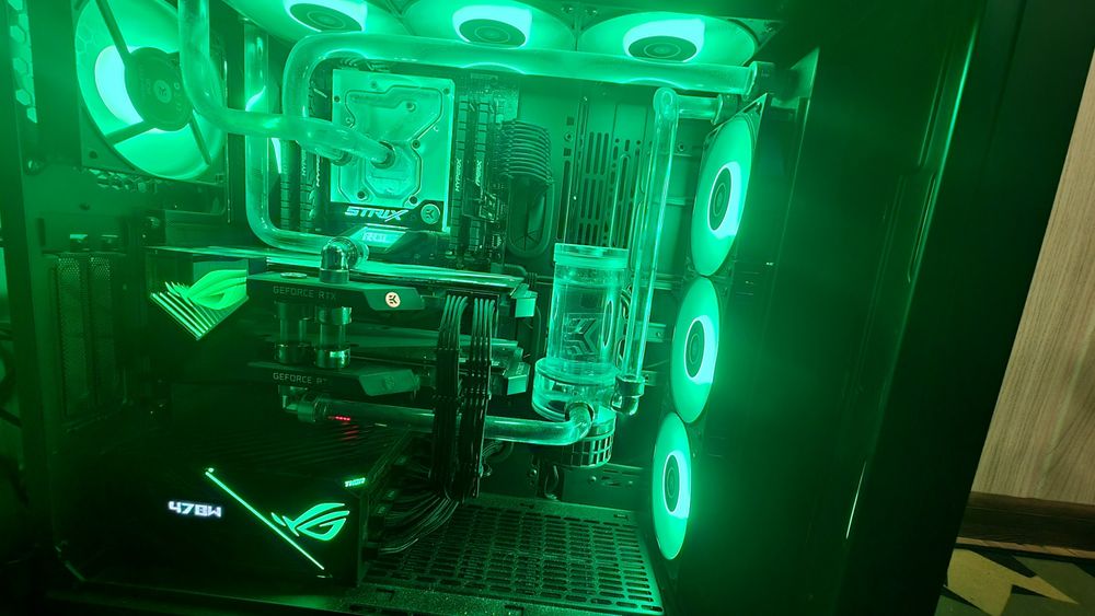 продам пк топ i9, sli 2080ti ekbw