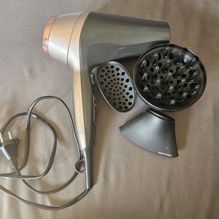 Suszarka Remington D5706 Curl & Straight 2200W