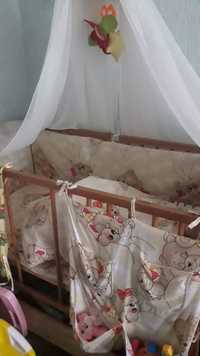 Детская кроватка-колыбель с ящиком+матрас+постельный набор+держатель