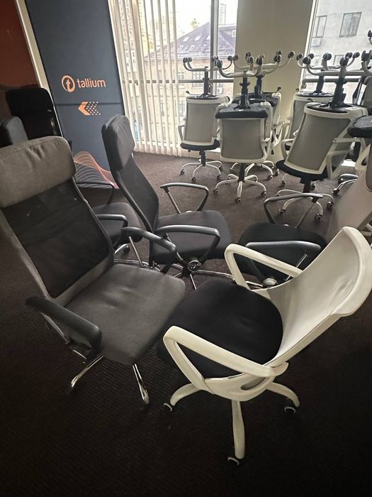 Продам вживані меблі,крісла,стільці,тумби,шафи,КИІВ