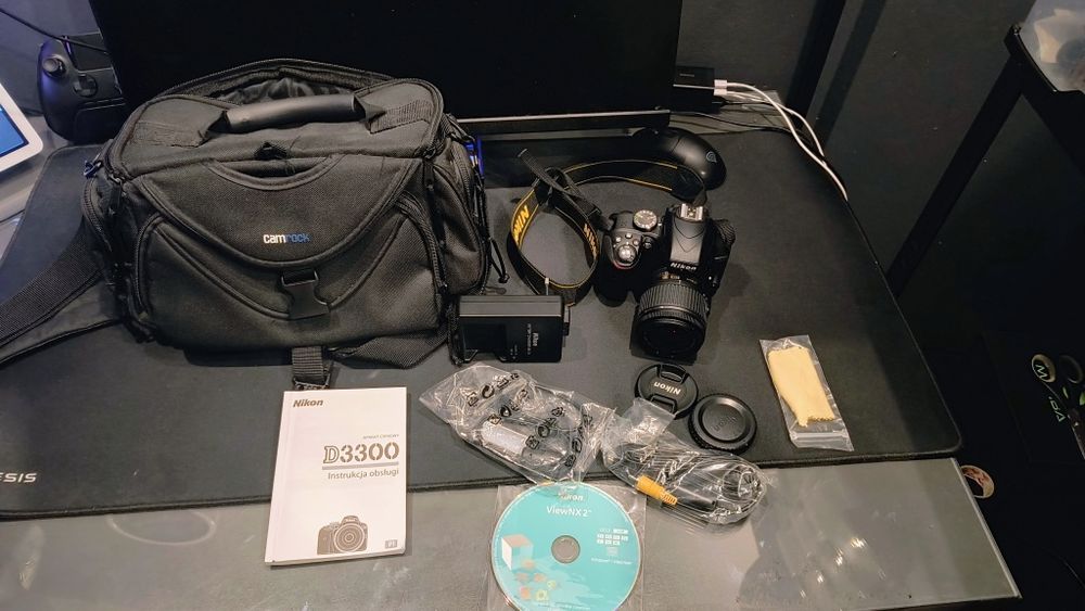 Canon D3300 oraz futerał