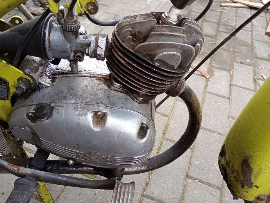 Silnik 025 motorynka Komar Romet dwubiegowy