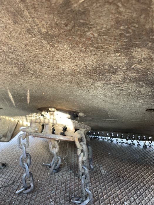 Reboque agricola matriculado e capinadeira