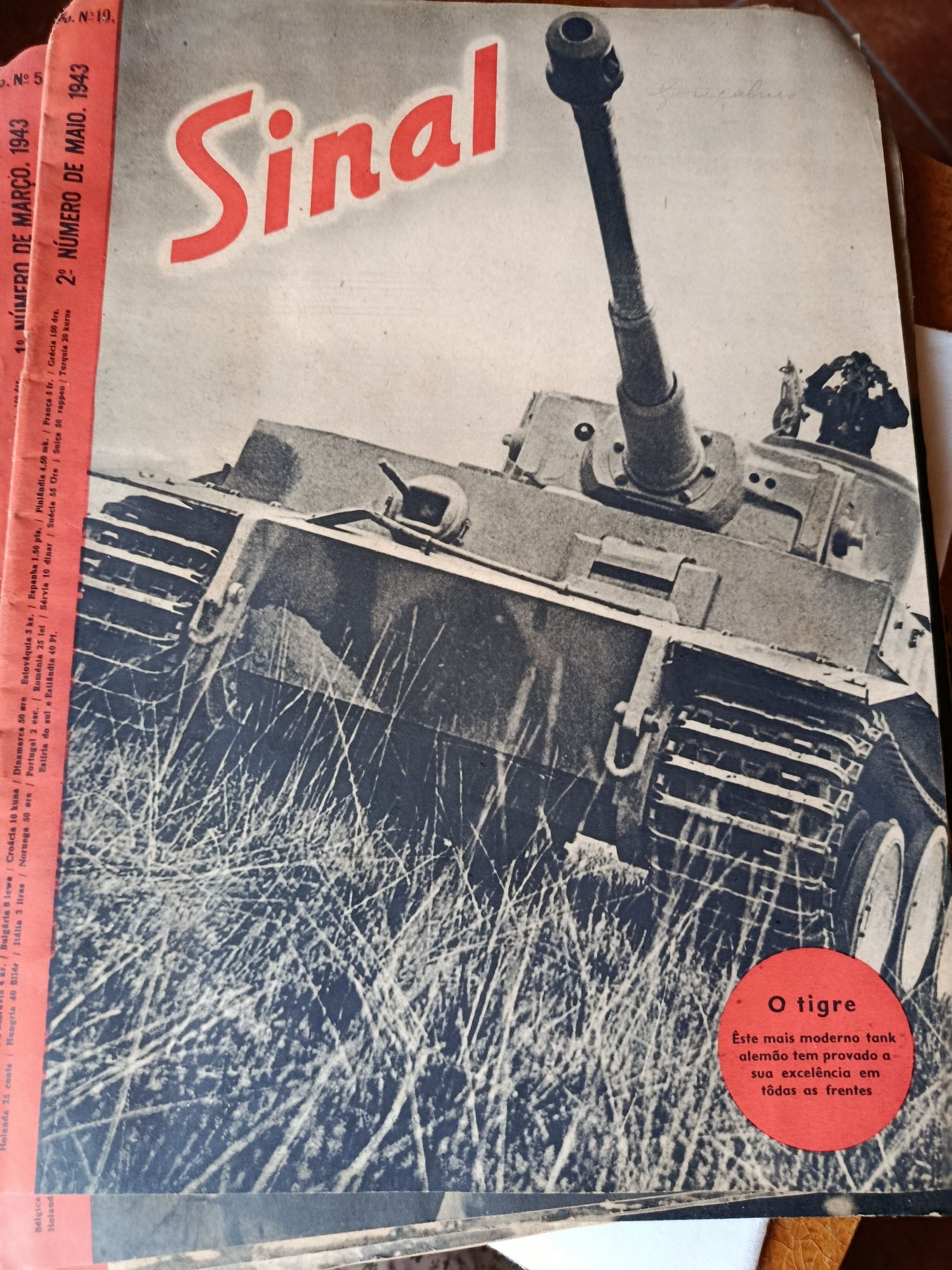 Revistas Sinal e Mundo Gráfico