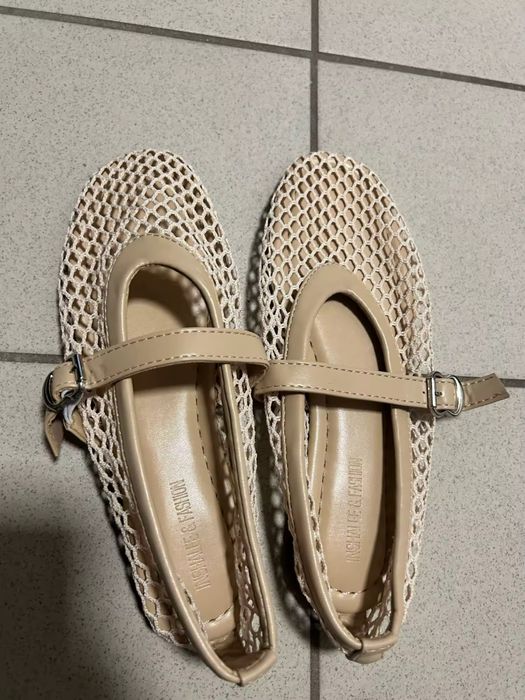 Балетки туфлі в сіточку бежеві 40 р 39 38 тренд 2025 босоніжки сітка