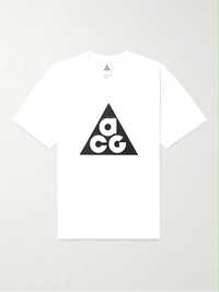 Nike acg big logo tee