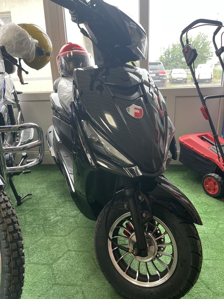 Скутер Forte Jog 80cc