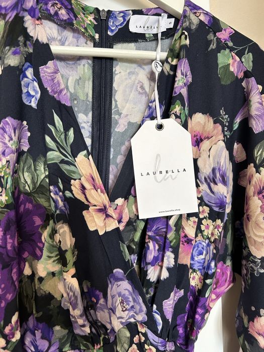 Nowa sukienka Laurella S