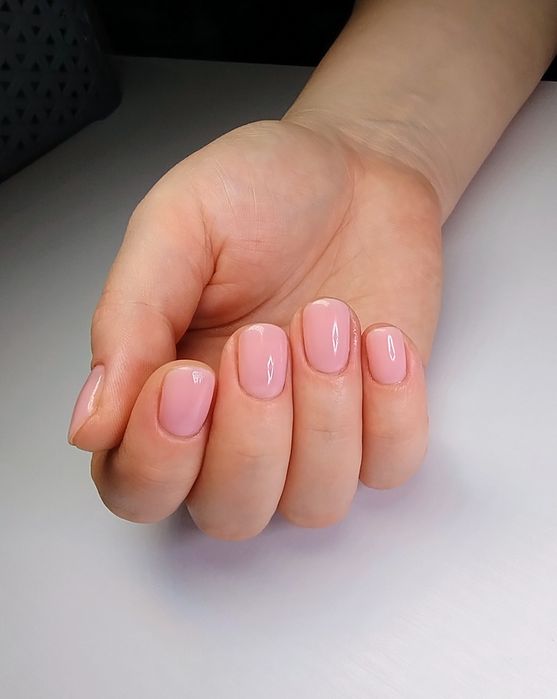 Манікюр 350 грн. м.Дарниця.