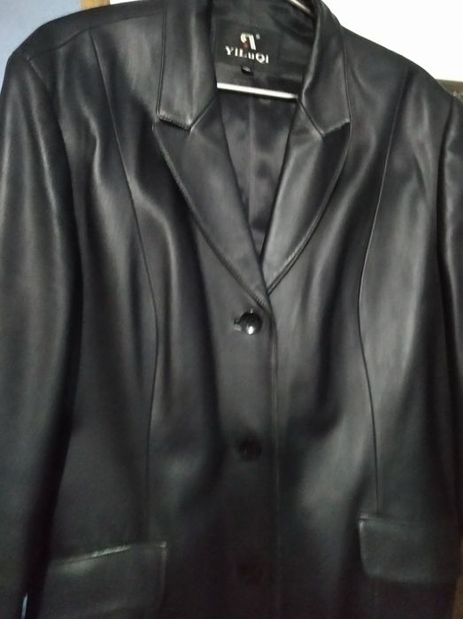 Піджак жіночий  .