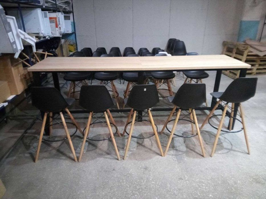 Офісні меблі в асортименті