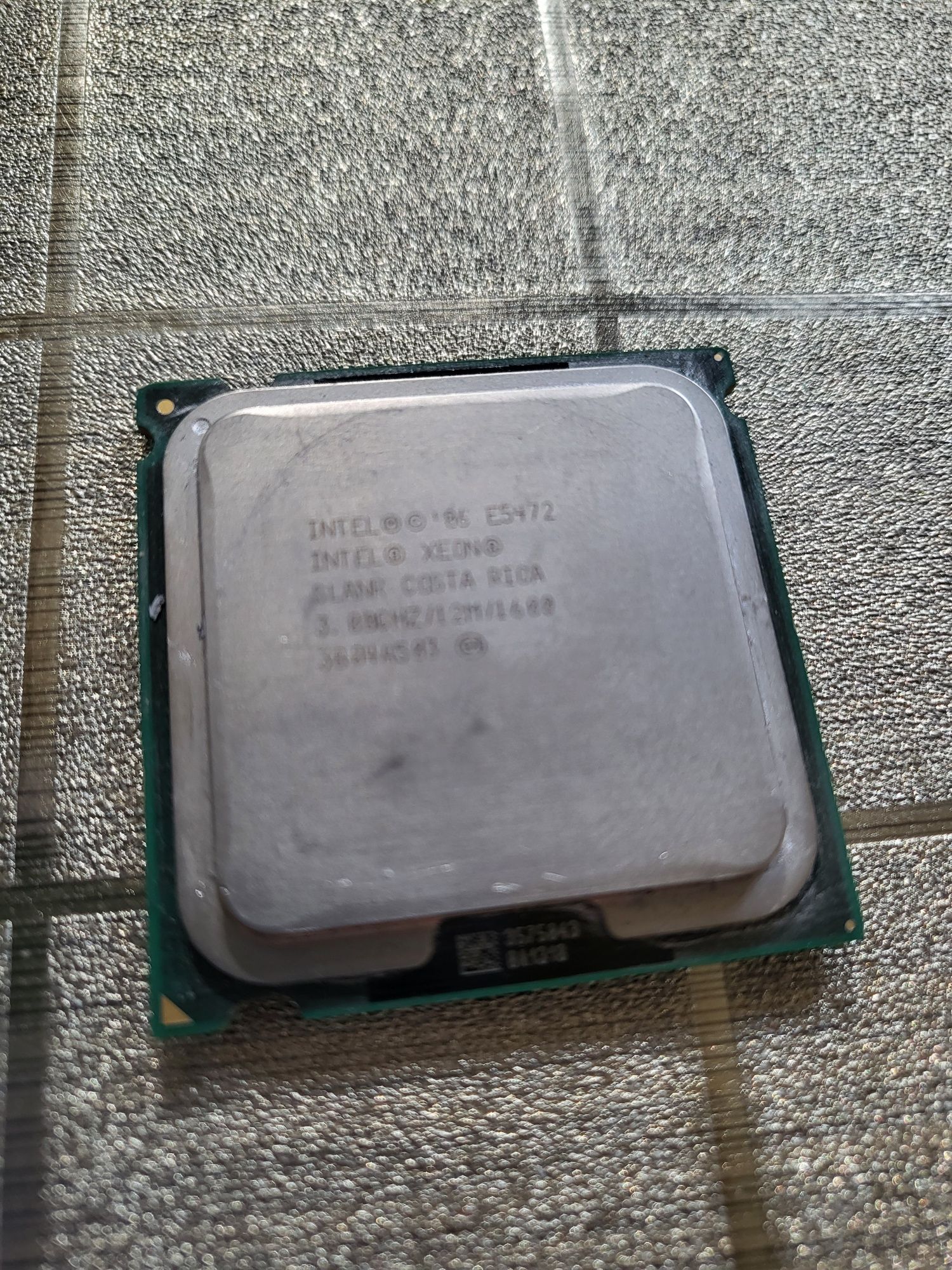 Procesor Intel Xeon QUAD E5472