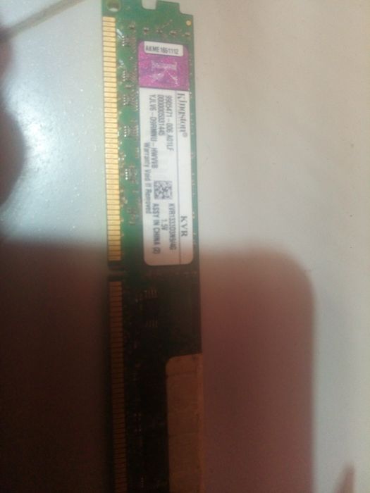 .Пам'ять .Оперативка 4gb ddr3 ,Процесор до неї амд sempron.Можна обмін
