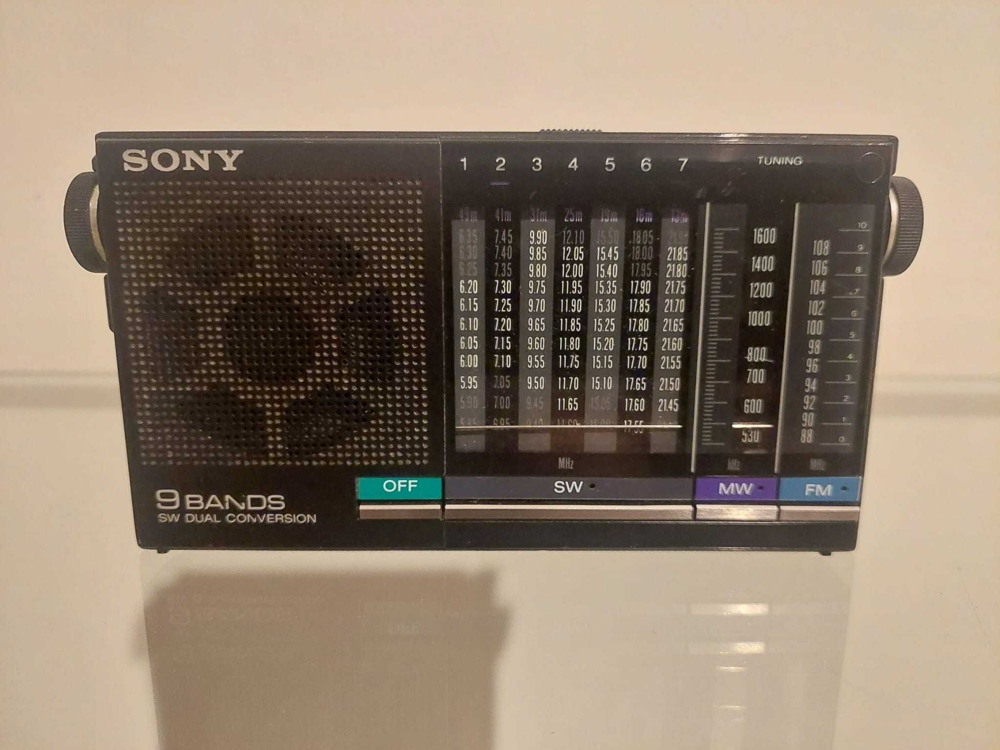 Radio Sony ICF-4900