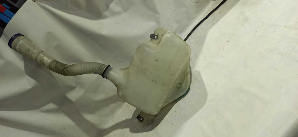 Deposito Esguiche Limpa vidros Citroen C8