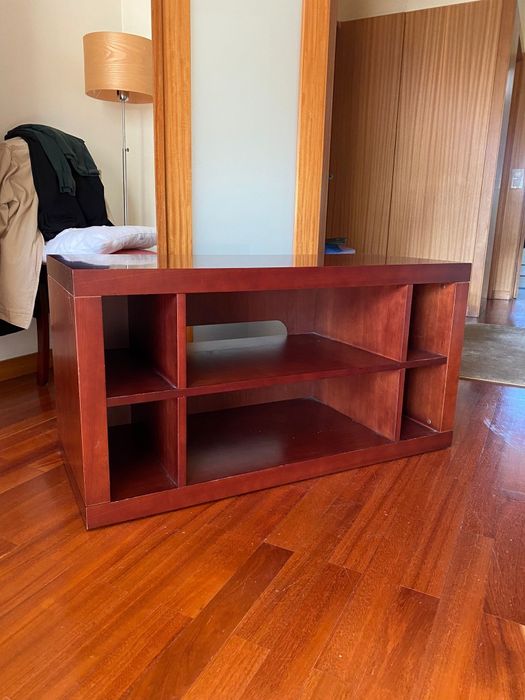 Móvel de TV usado em muito bom estado